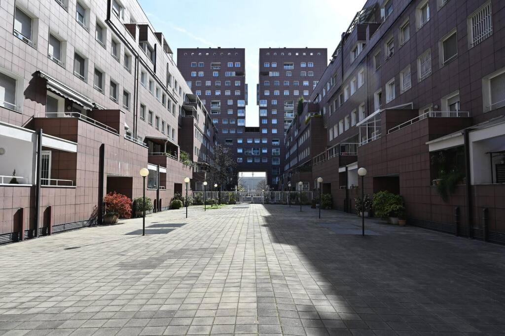 Guest Planet - Zona Bicocca Intero Appartamento Milán Exterior foto